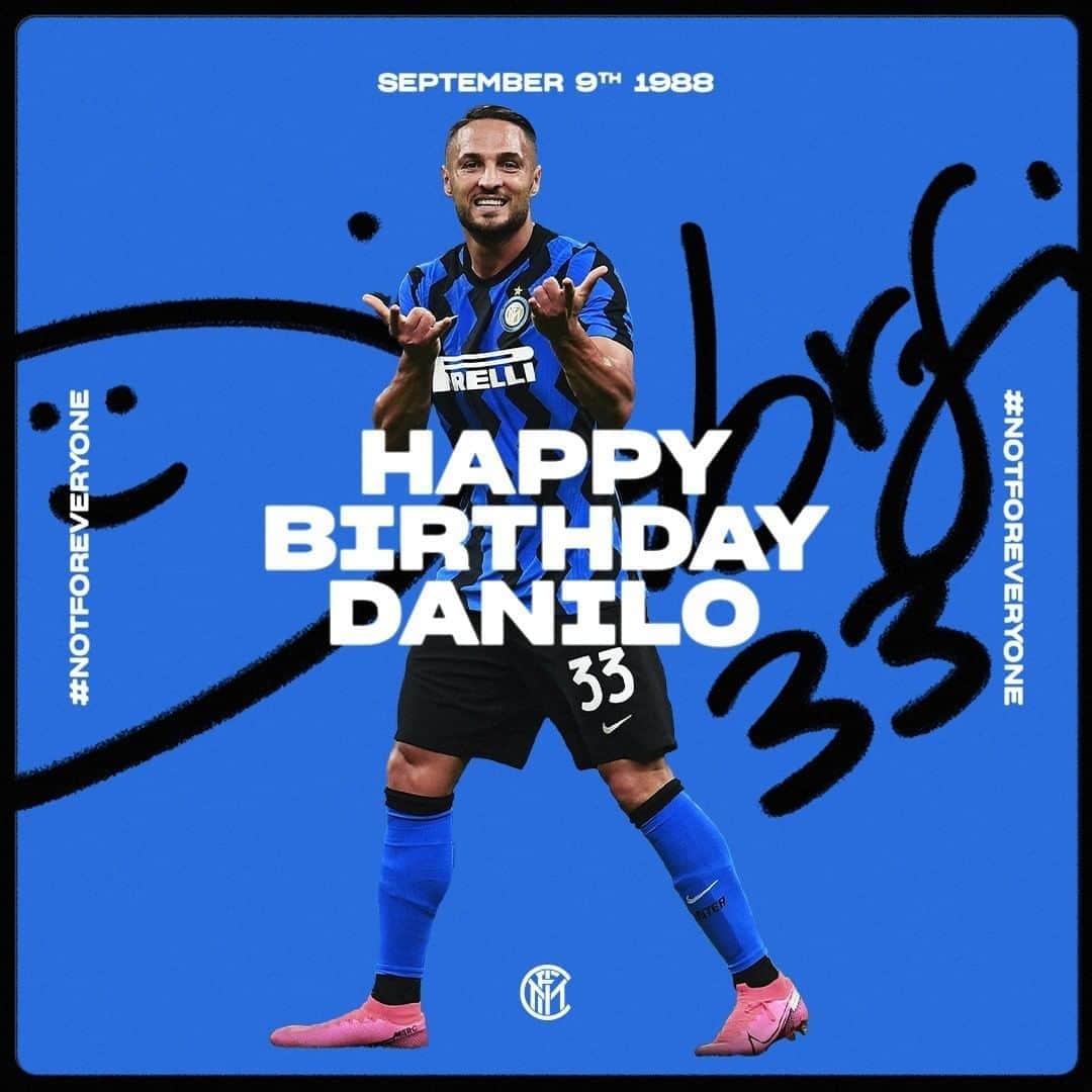 インテルナツィオナーレ・ミラノさんのインスタグラム写真 - (インテルナツィオナーレ・ミラノInstagram)「BEST WISHES 🎂⚫️🔵 Happy Birthday to @danilodambrosioreal from all of us! #Inter #ForzaInter #NotForEveryone #DAmbrosio #OnThisDay #HB #Bday #Football」9月9日 7時00分 - inter