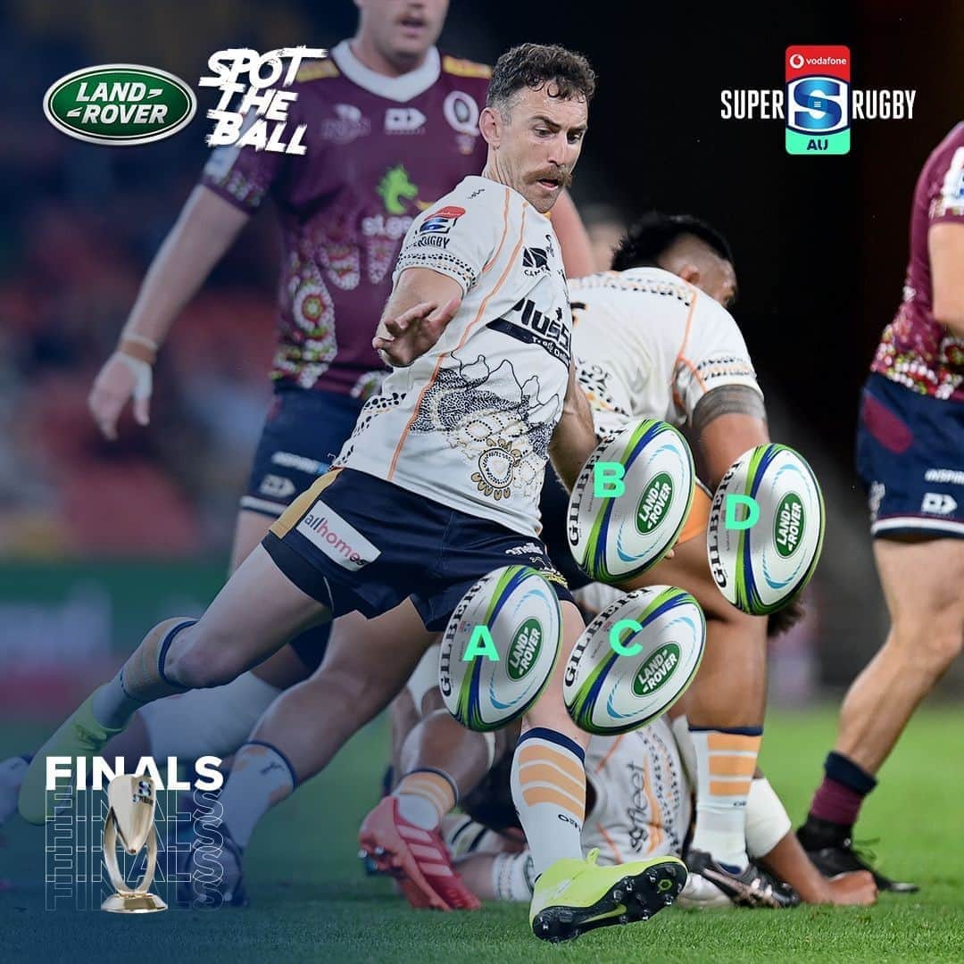 のインスタグラム：「🏉👀 Can you guess the 'White' answer in this week's @LandRoverAus 'Spot The Ball'? #SuperRugbyAU」