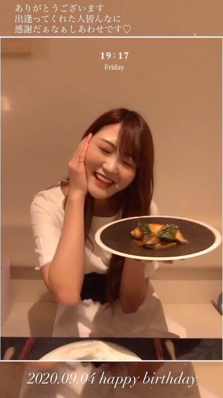 のインスタグラム：「元気に生きてます ママさんパパさんありがとうございます♡ しぁわせ〜 🐼いつもありがとうございます♥️皆様イチナナLIVEアプリダウンロード無料です💓さやか０９０４🍉検索🍉‼️出てきます🌈♥️毎朝5時55分から6時半までLIVE配信中🐼🐼毎朝待ってます🥂👗💓🌈🙌あっちゃん♥️Ask♥️も時間帯をずらしてエランドール後イチナナLIVE配信中💁🏼‍♀️こちらも盛り上がってるので是非来てください💕🎉♣️🌈🤍エランドール🎷ＰＭ8:00-ＡＭ1:00です🚨エランドールにも是非遊びに来てください〜✌️🐰💕🌻 #帯広エランドール #帯広E'lan d'or#帯広ラウンジ #帯広スナック#帯広snack #帯広 #十勝帯広 #帯広飲み屋 #帯広写真 #帯広ローヤルプラザビル #北海道 #帯広可愛い #帯広ホステス #帯広飲み放題 #帯広アルバイト募集#帯広アルバイト#帯広求人 #帯広おすすめ #帯広女の子#帯広バイト募集 #帯広オシャレ#帯広グルメ#帯広看板娘#帯広ダンス#帯広オフィスK#帯広祭り#帯広コスプレ#帯広イベント#帯広ターゲット」