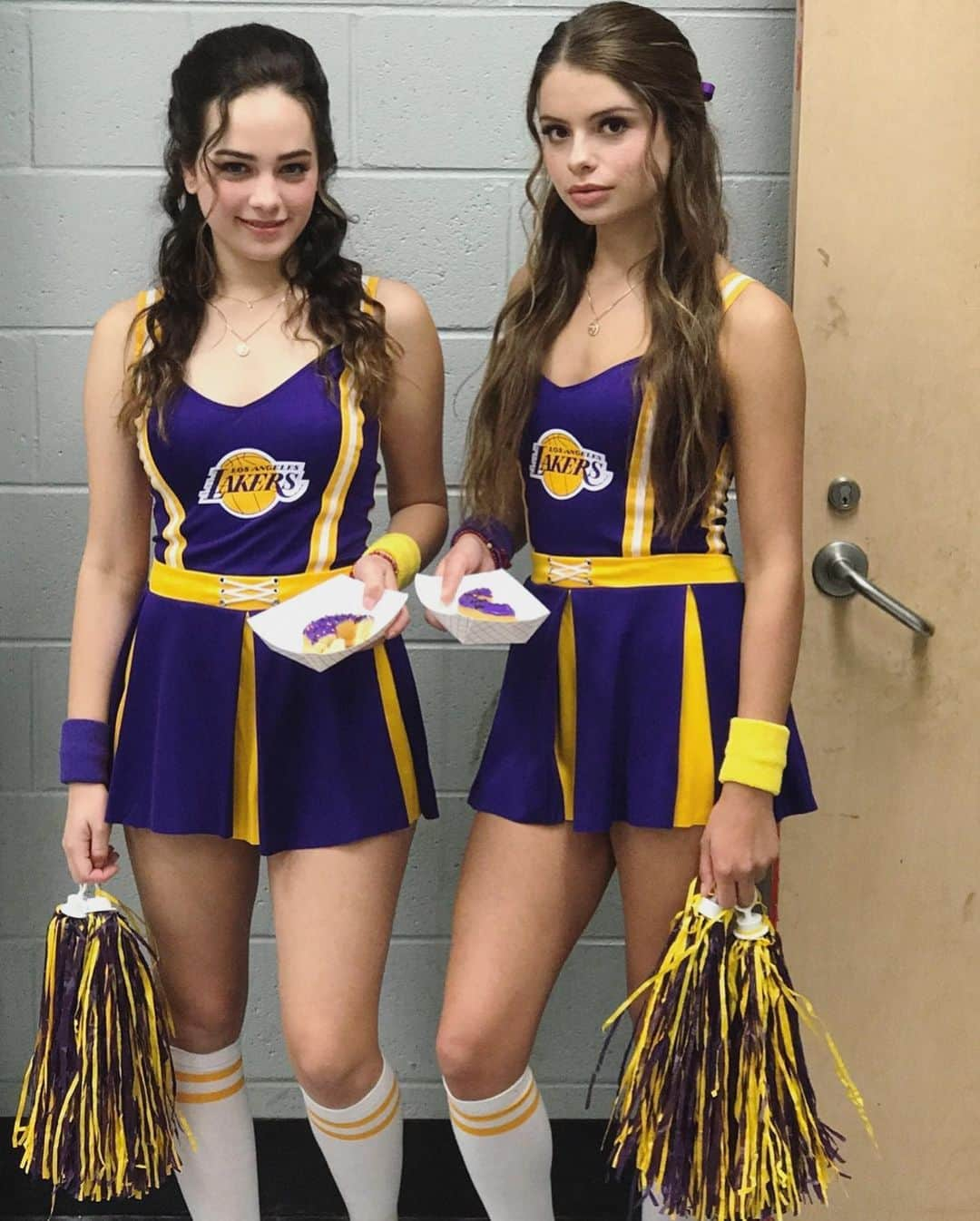 メアリー・モーサさんのインスタグラム写真 - (メアリー・モーサInstagram)「I loved rocking Sam’s Laker Girl halloween costume & these were some epic filming days of @cobrakaiseries S1 w my girlssss 💜💛  ARE YOU GUYS DRESSING UP FOR HALLOWEEN THIS YEAR? If so, TELL ME ABOUT YOUR COSTUMES - anyone dressing up as CK characters?? 👀  PS. Peep the shots from when @xolo_mariduena stole my phone on set 🙄」9月9日 9時47分 - missmarymmouser