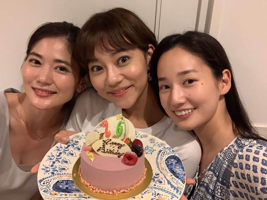 高嶋香帆さんのインスタグラム写真 - (高嶋香帆Instagram)「インスタ更新率YouTubeより悪い説☺️ お友達と会った時の、載せてないやつ載せときます😊💓  皆んな大好きっ！ 常に早く会いたいっ！ 友人全員が幸せであってほしいと願う今日この頃です。」9月9日 9時57分 - kaho_takashima