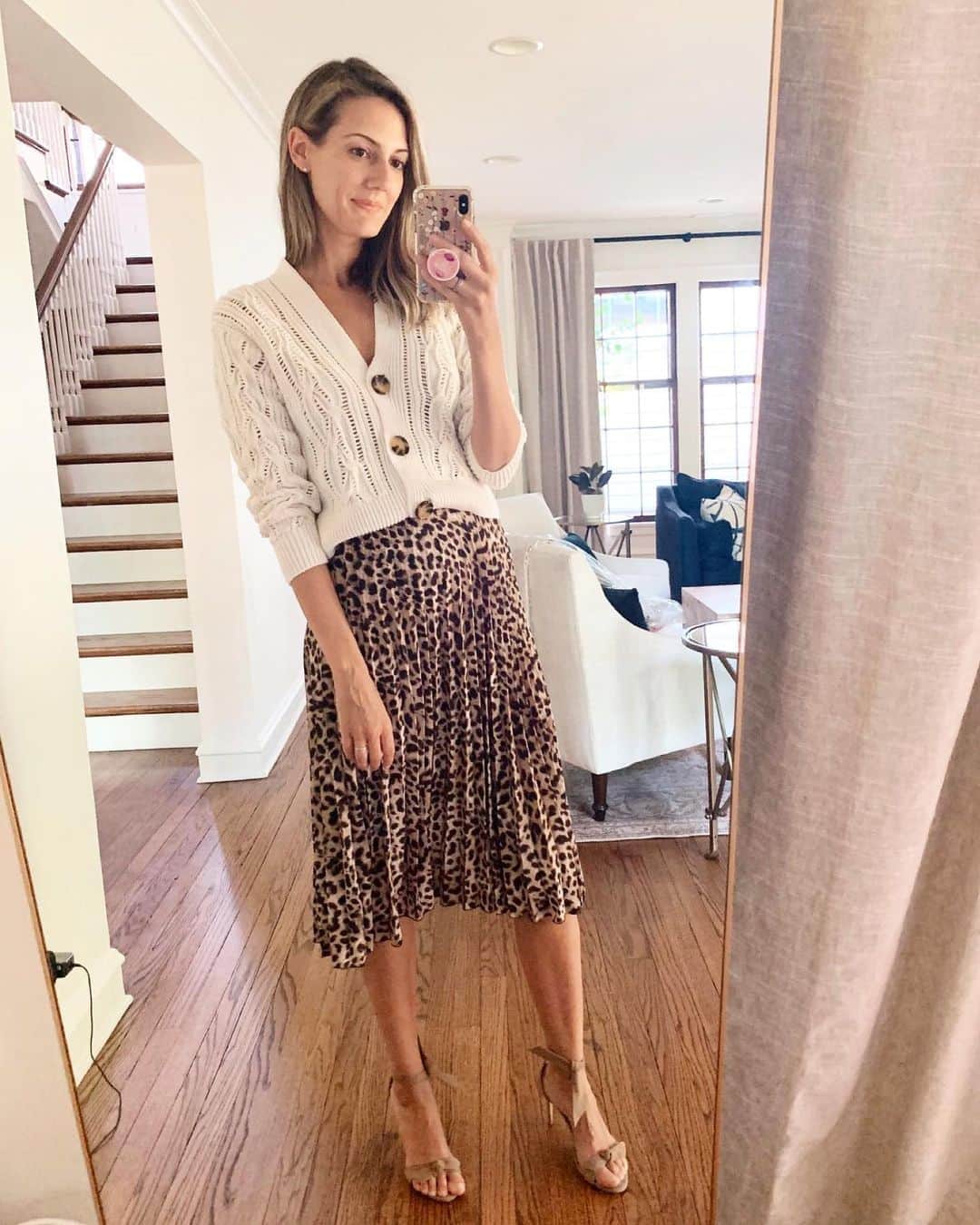 Anna Jane Wisniewskiのインスタグラム：「Are you still feeling leopard midi skirts this year? Feels so formal after a couple quarters of sweats and casual dresses but I’m ready for it again.   Which look is your favorite?!  http://liketk.it/2Wa6j #liketkit @liketoknow.it #LTKunder50」