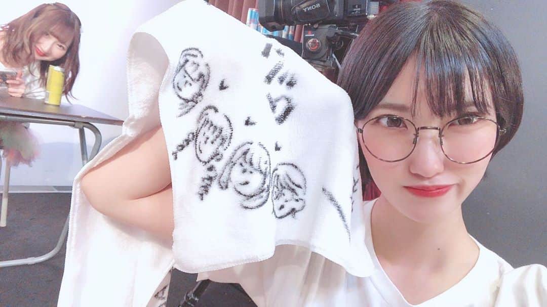 東条蒼のインスタグラム：「＊ ・ ・ ・ 今回のタオル、なかなか上手く描けたと思っている。 ・ ・ だれがちゅうせで当たったんだろうか…😉 ・ ・ ・ ひょっこりゆめのん卍 ・ ・ ・  #東条蒼 #クルーズグループ #セクシー女優 #av女優 #メガネ女子 #黒髪 #ショートヘア #あおたん　#teamメレンゲ #followｍe #following #japan #girl #photooftheday #tagsforlikes #instalike  #台湾 #香港 #粉我 #拍照 #照片 #人像攝影」