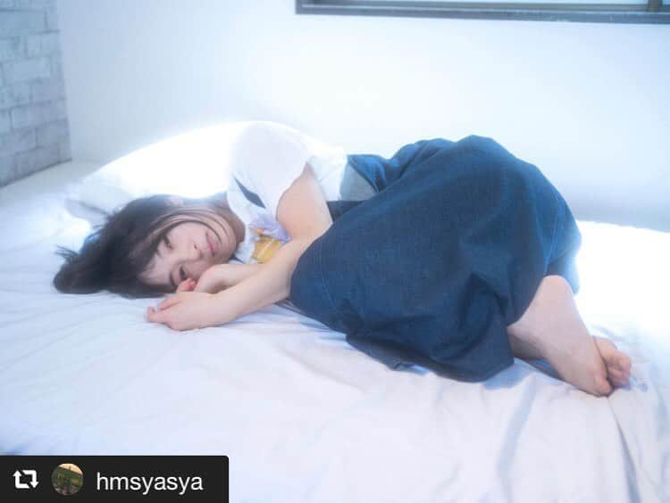 しじみさんのインスタグラム写真 - (しじみInstagram)「#repost @hmsyasya via @PhotoAroundApp  #ポートレート #portrait #lovers_nippon_portrait #good_portraits_world #人像 #femaleportrait #portraitphotography　#Thinkverylittle #儚くて何処か愛おしい様な #jp_mood_ #カメラの中の夢物語 #portaitphotography #hueart_4sb #indies_gram #reco_ig #everyones_photo_club #curbon写真部 #関西写真部share #ポートレートしま専科 #ファインダー越しの私の世界 #jp_portrait部 #_heyadori #indy_photolife #hueart_life #instagramjapan #japan_portrait_club」9月9日 10時16分 - amcche