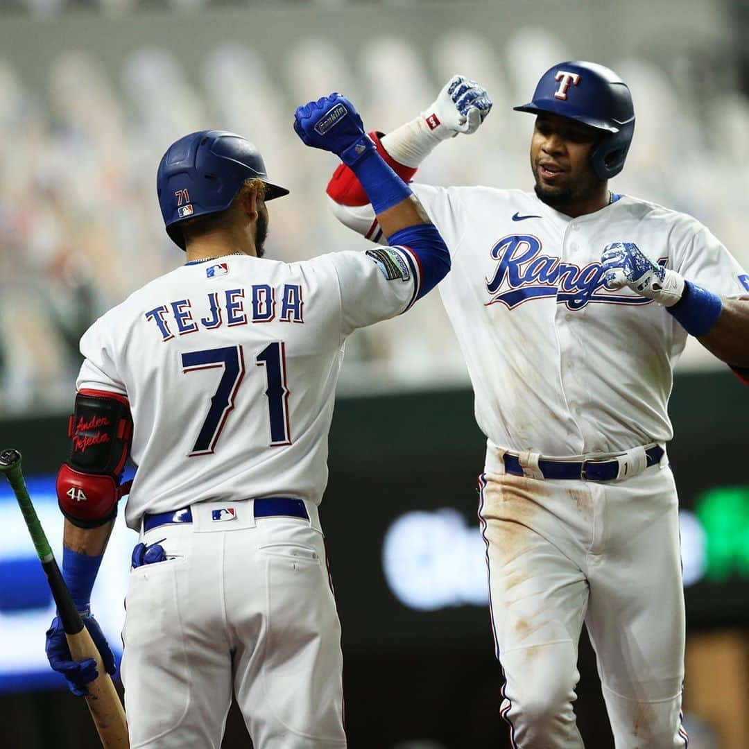 テキサス・レンジャーズさんのインスタグラム写真 - (テキサス・レンジャーズInstagram)「Elvis Andrus: Power hitter.」9月9日 10時19分 - rangers