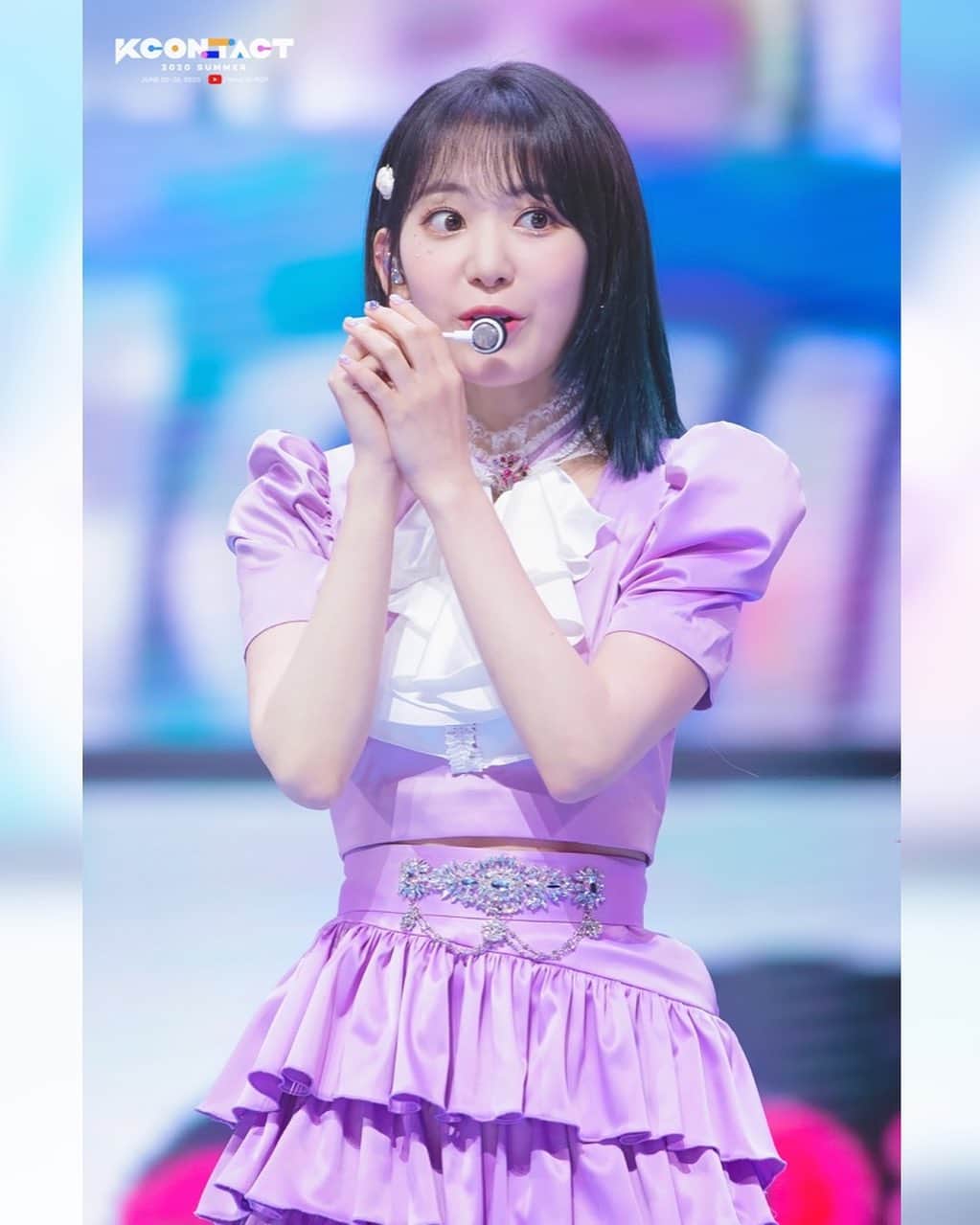 のインスタグラム：「… #hkt48 #IZONE #아이즈원 #アイズワン #sakura  #宮脇咲良 #미야와키사쿠라 #さくら #KCONTACT #KCON2020」