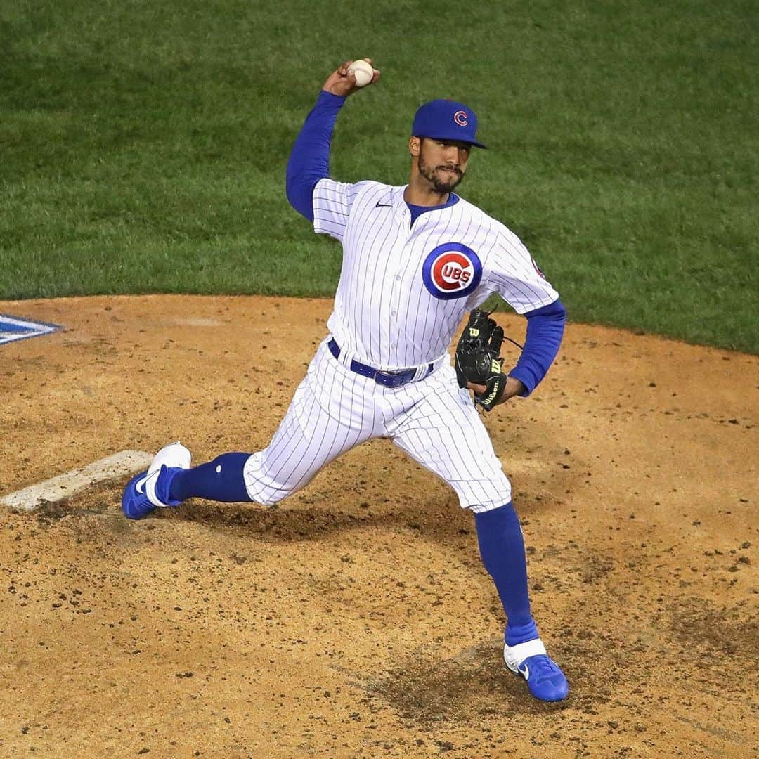 シカゴ・カブスさんのインスタグラム写真 - (シカゴ・カブスInstagram)「Win-dy evening at the Friendly Confines.」9月9日 12時13分 - cubs