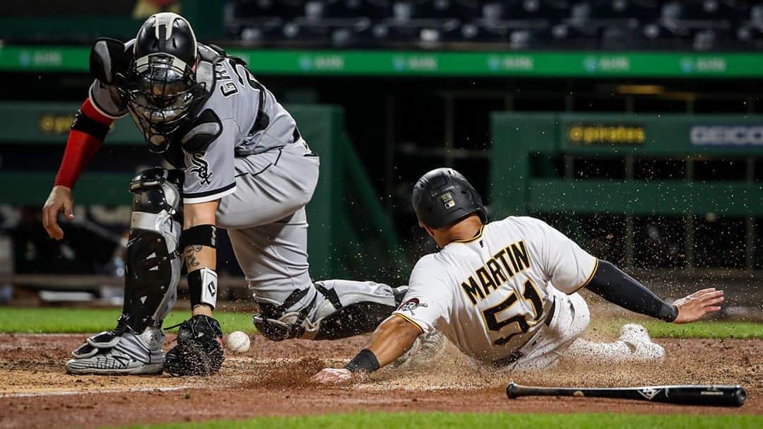 ピッツバーグ・パイレーツのインスタグラム：「Really dropped the ball on this one #RaiseIt」