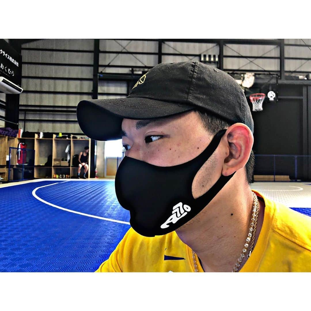 青木太一さんのインスタグラム写真 - (青木太一Instagram)「😷👟✨  #アオキックス  #マスク #ひょっこり近さん」9月9日 12時31分 - aokicks_jp