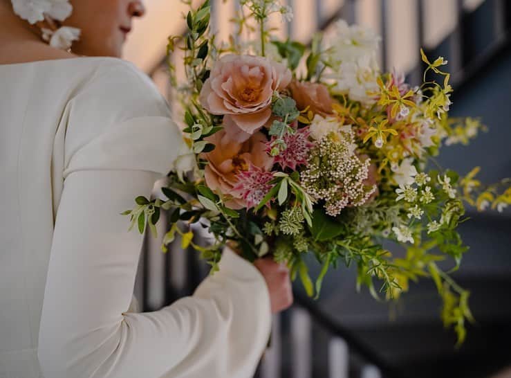 TAKE and GIVE NEEDS(T&G公式) のグルメインスタ