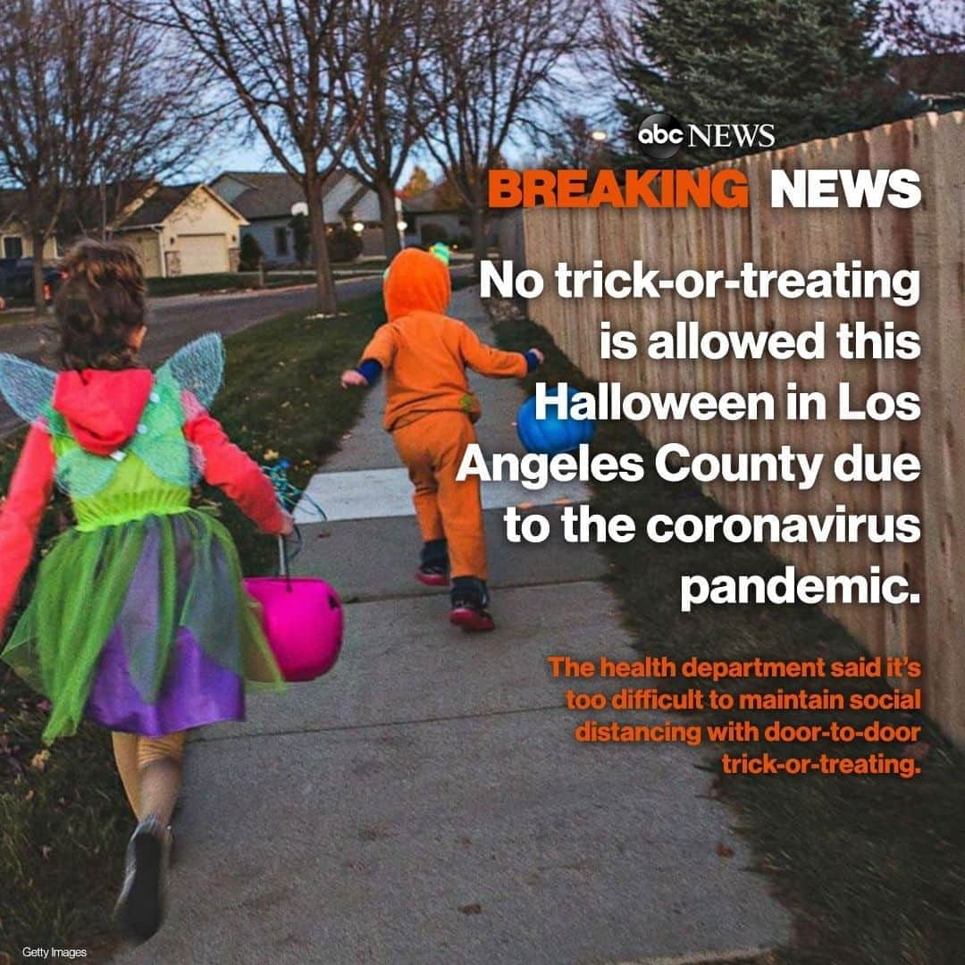 ABC Newsさんのインスタグラム写真 - (ABC NewsInstagram)「No trick-or-treating is allowed this Halloween in Los Angeles County due to the pandemic. The health department said it's too difficult to maintain social distancing with door-to-door trick-or-treating.  Parties, haunted houses and "trunk or treating"—when kids go from car to car instead of house to house—are also not allowed. #losangeles #losangelescounty #halloween #trickortreat #trickortreat🎃」9月9日 23時47分 - abcnews