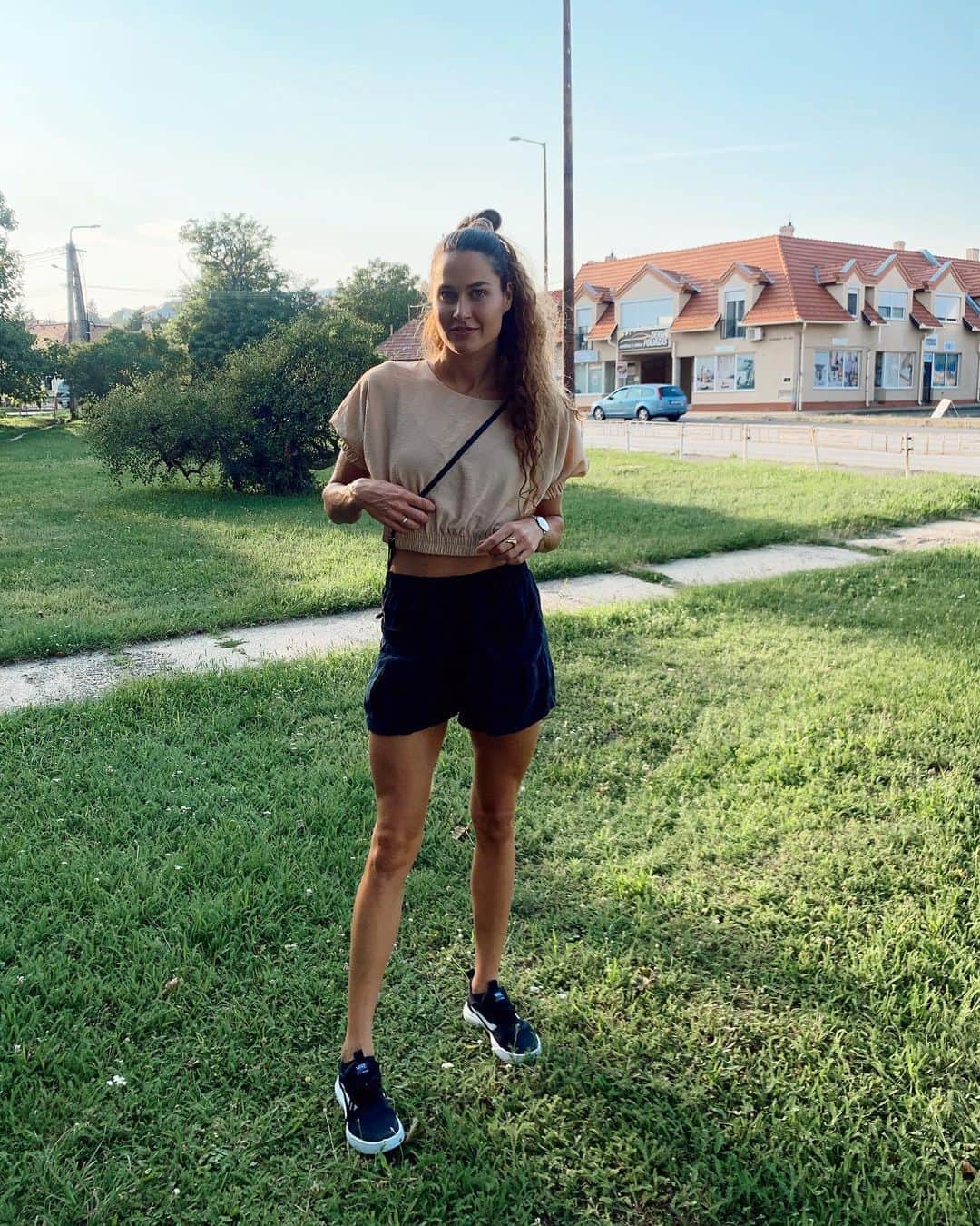 ズザンナ・ヤカボスのインスタグラム：「Pécs, 2020. augusztus 8. 📷: anyuci🥰」