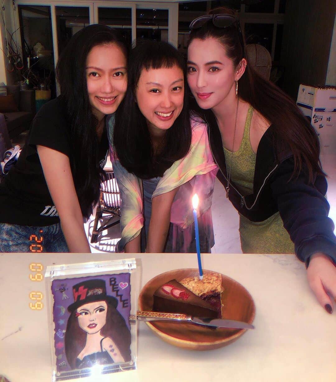 アリッサのインスタグラム：「birthday b e l l e ~ * x」