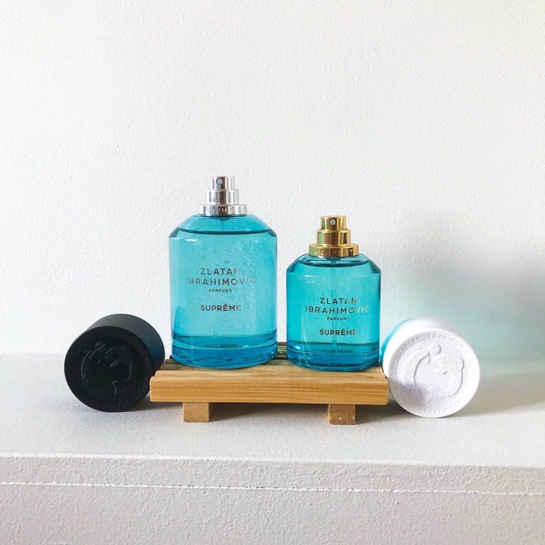 Zlatan Ibrahimović Parfumsさんのインスタグラム写真 - (Zlatan Ibrahimović ParfumsInstagram)「SUPRÊME EdT for both him and her.   Elegant, sophisticated and sporty fresh. With a casual, elegant and contemporary scent SUPRÊME captures the relaxed feeling of summer.  Now with a special offer. Explore more via link in bio.」9月9日 15時57分 - zlatanibrahimovicparfums