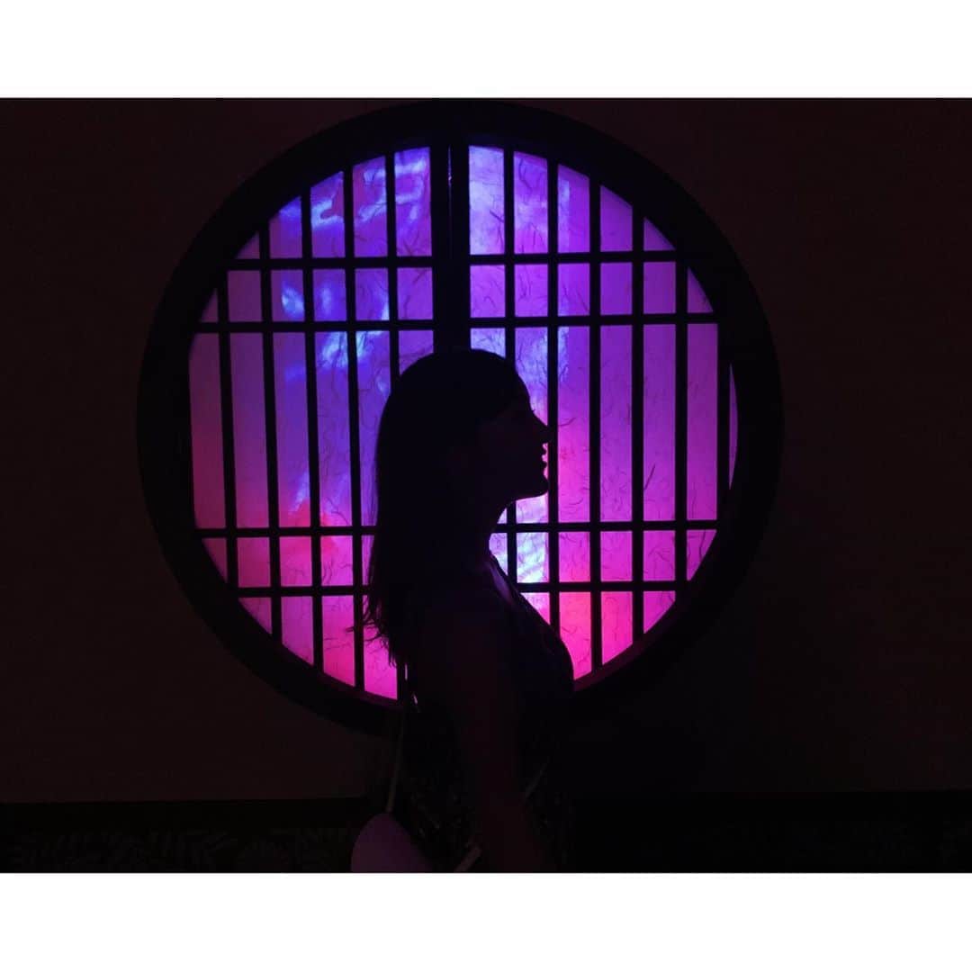 板野友美さんのインスタグラム写真 - (板野友美Instagram)「🏮🏮🏮  #アートアクアリウム  #金魚 #夏の思い出」9月9日 16時45分 - tomo.i_0703