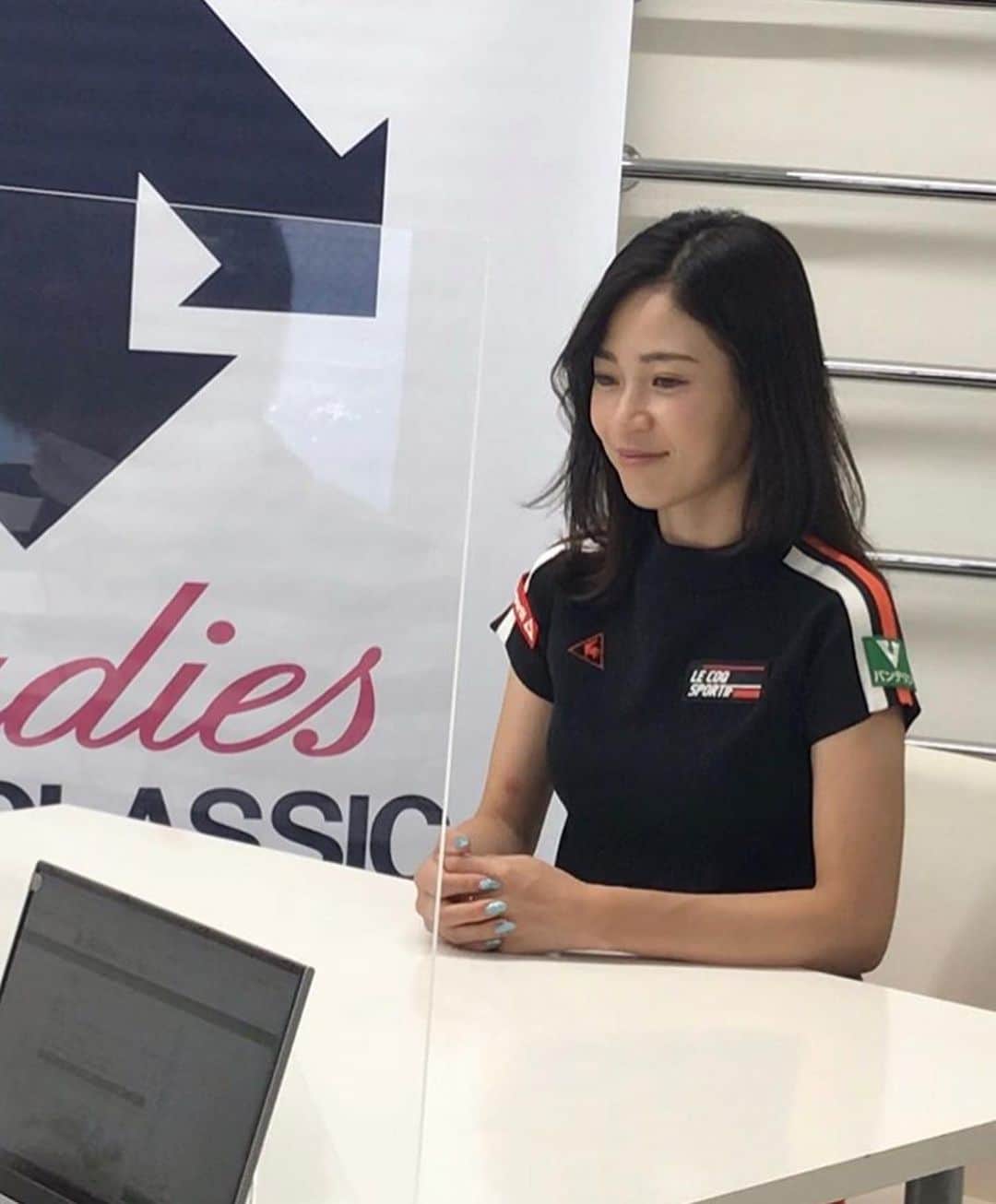 のインスタグラム：「* 来週9月18日から第51回デサントレディース東海クラシックが開催されます🏌🏻‍♀️ デサントのライフスタイルマガジン「URRLMAG.(ウルマグ)」で、開催コースの特徴や中継ホールの見所、無観客試合ならではの楽しみ方などお話させていただきましたので、TV観戦の前に是非チェックしてみてください💁🏼‍♀️💕 プロフィール欄のURLからご覧いただけます☝️ . . .  #デサントレディース東海クラシック #インタビュー #LPGA #女子ゴルフ #新南愛知CC #デサント #ルコックゴルフ #lecoqgolf #マンシングウェア #munsingwear #デサントゴルフ #descentegolf #ランバンスポール」
