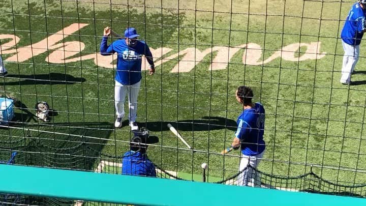 TBS「TBS野球班」のインスタグラム：「#DeNA vs #阪神 今日も5時40分〜 TBSチャンネル2& #paravi で生中継⚾️  激闘必至の #ハマスタ決戦！ 2位DeNA  #9月9日 今夜の注目選手は……  背番号99 ネフタリ・ソト！  9月は2年連続で10HR &22打点^_^ 今季も7試合で既に3HR&11打点と…  9月大好き助っ人なんデス🎉  そんなソト選手の試合前の様子を 特別にお届けします！  #家族で観ようぜ。プロ野球 #ドラフト会議 #10月26日 #ベイスターズ #タイガース #99」