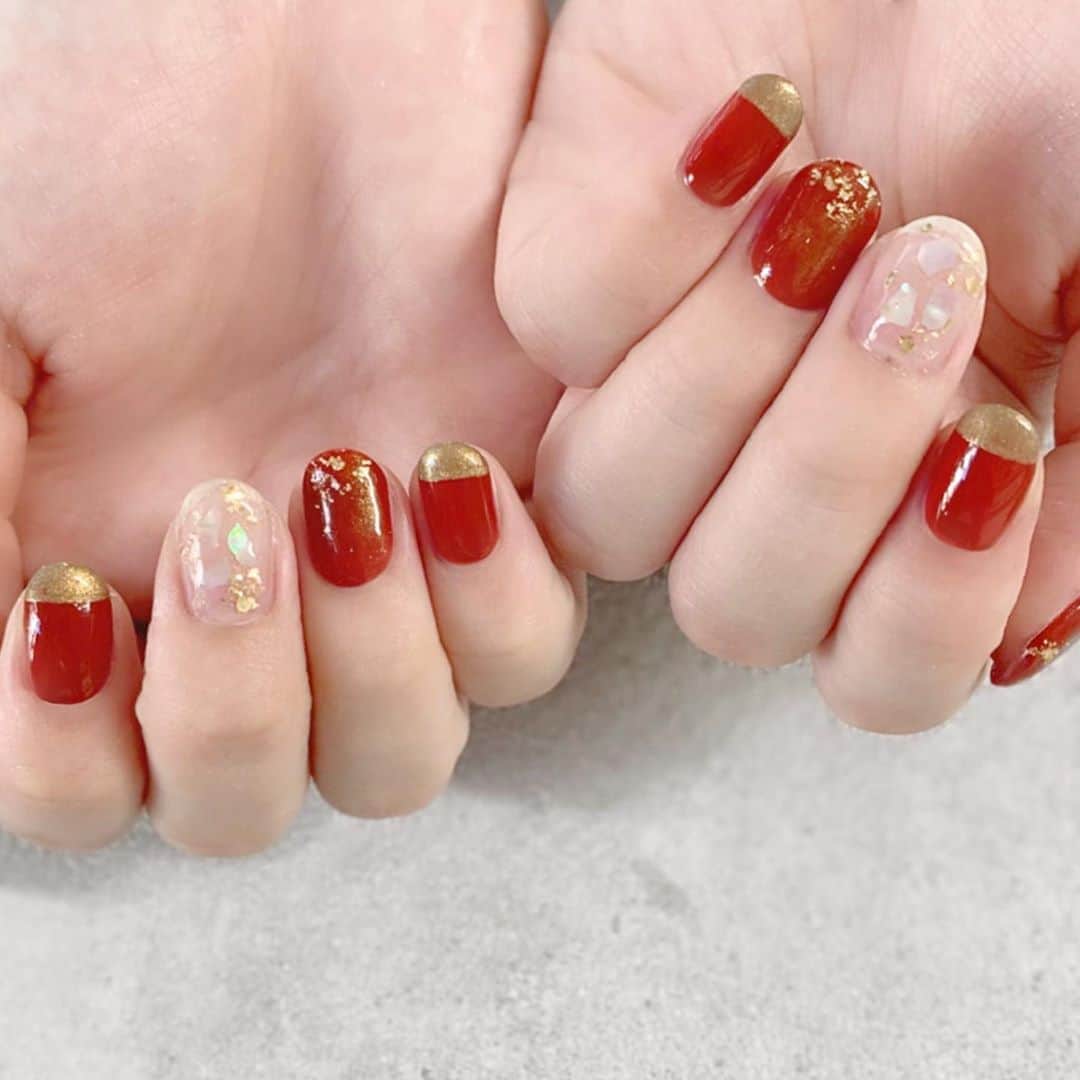 愛内みさのインスタグラム：「赤みのあるべっこうブラウン ワンカラーにしても可愛い❁ ・ #秋ネイル #秋夏ネイル #表参道ネイル」
