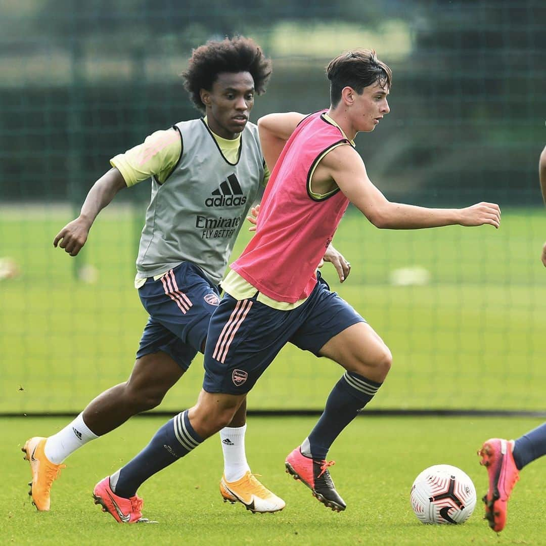 アーセナルFCさんのインスタグラム写真 - (アーセナルFCInstagram)「work, work, work 💪⁠⠀ ⁠⠀ #Arsenal #premierleague #training #COYG」9月9日 18時03分 - arsenal