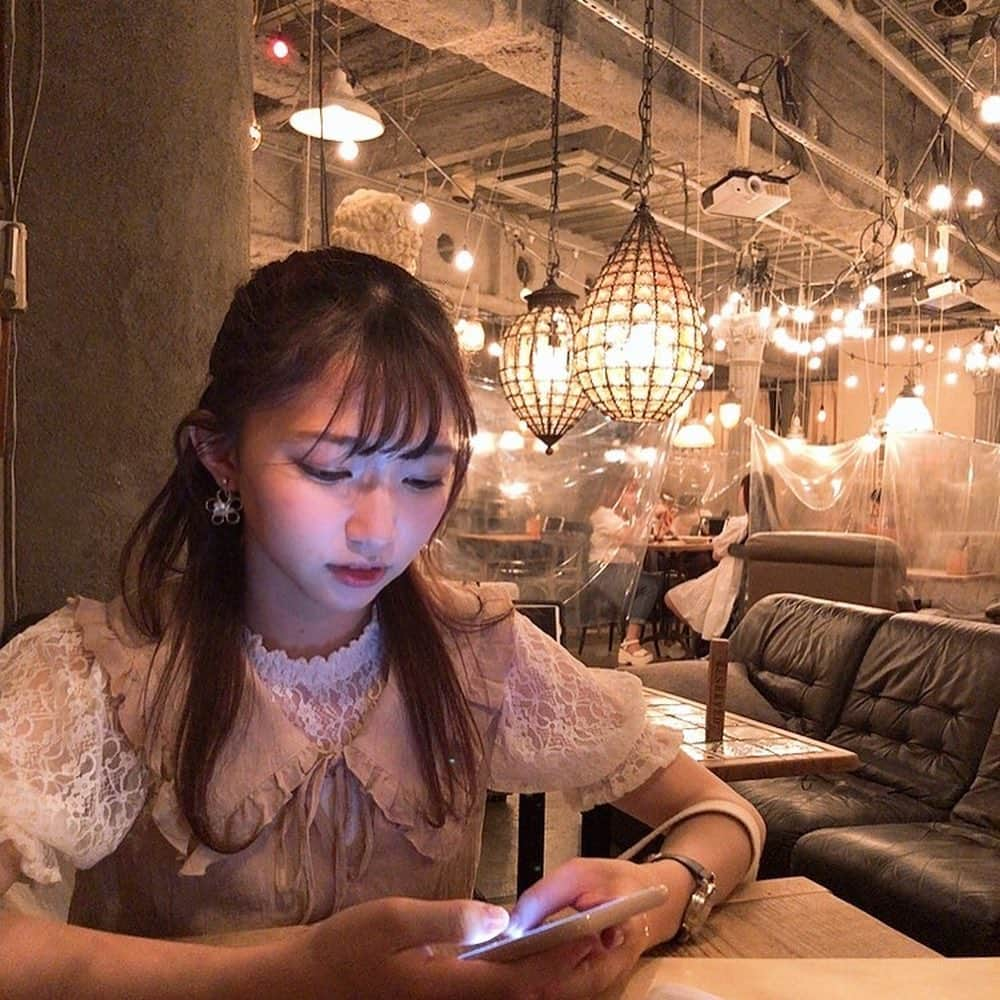 横道侑里さんのインスタグラム写真 - (横道侑里Instagram)「おっしゃれなカフェ発見。」9月9日 18時18分 - sideroad615