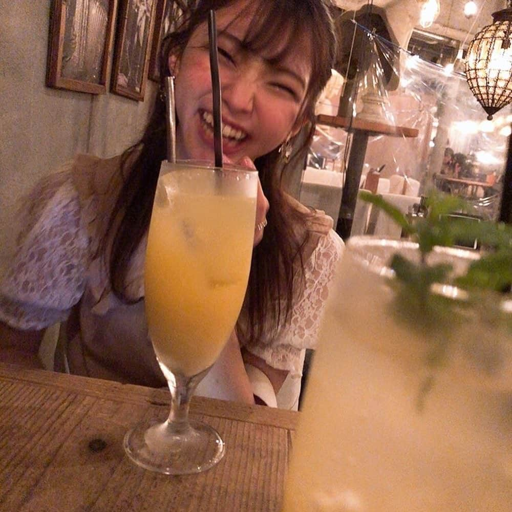 横道侑里さんのインスタグラム写真 - (横道侑里Instagram)「おっしゃれなカフェ発見。」9月9日 18時18分 - sideroad615