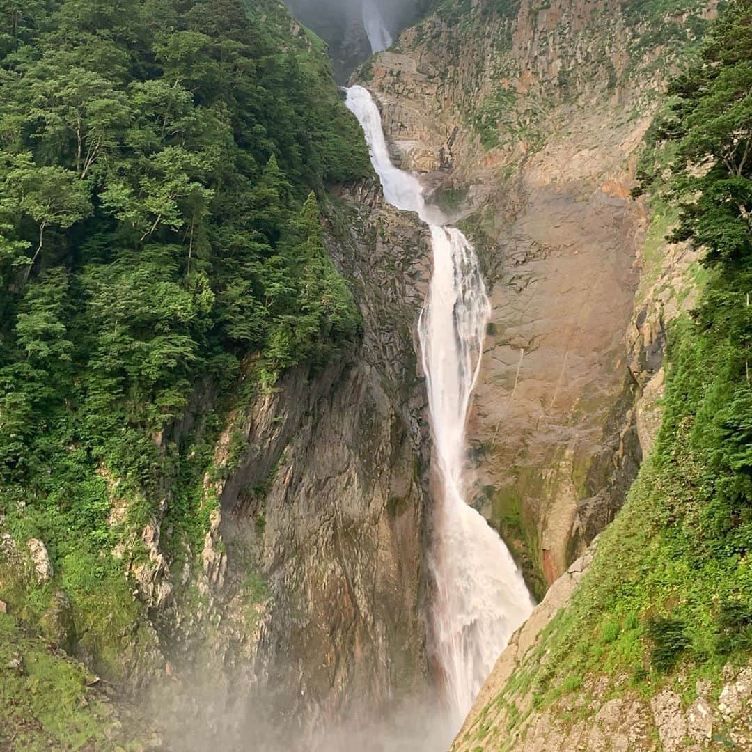 竹田恒泰さんのインスタグラム写真 - (竹田恒泰Instagram)「称名滝。誰もいない。」9月9日 18時27分 - takedatsuneyasu