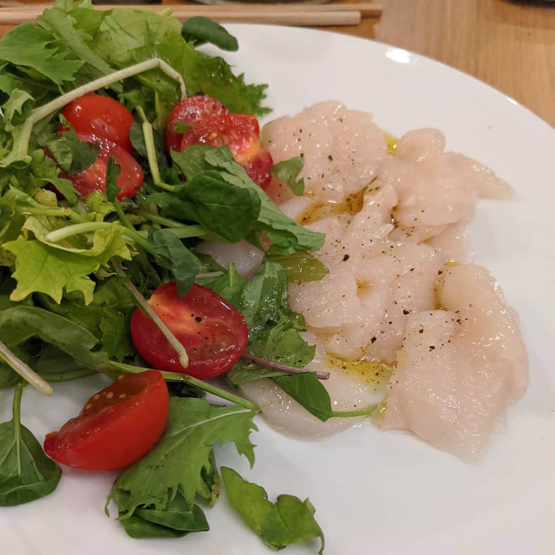 為末大のインスタグラム：「いただいたホタテでカルパッチョです。美味しい」