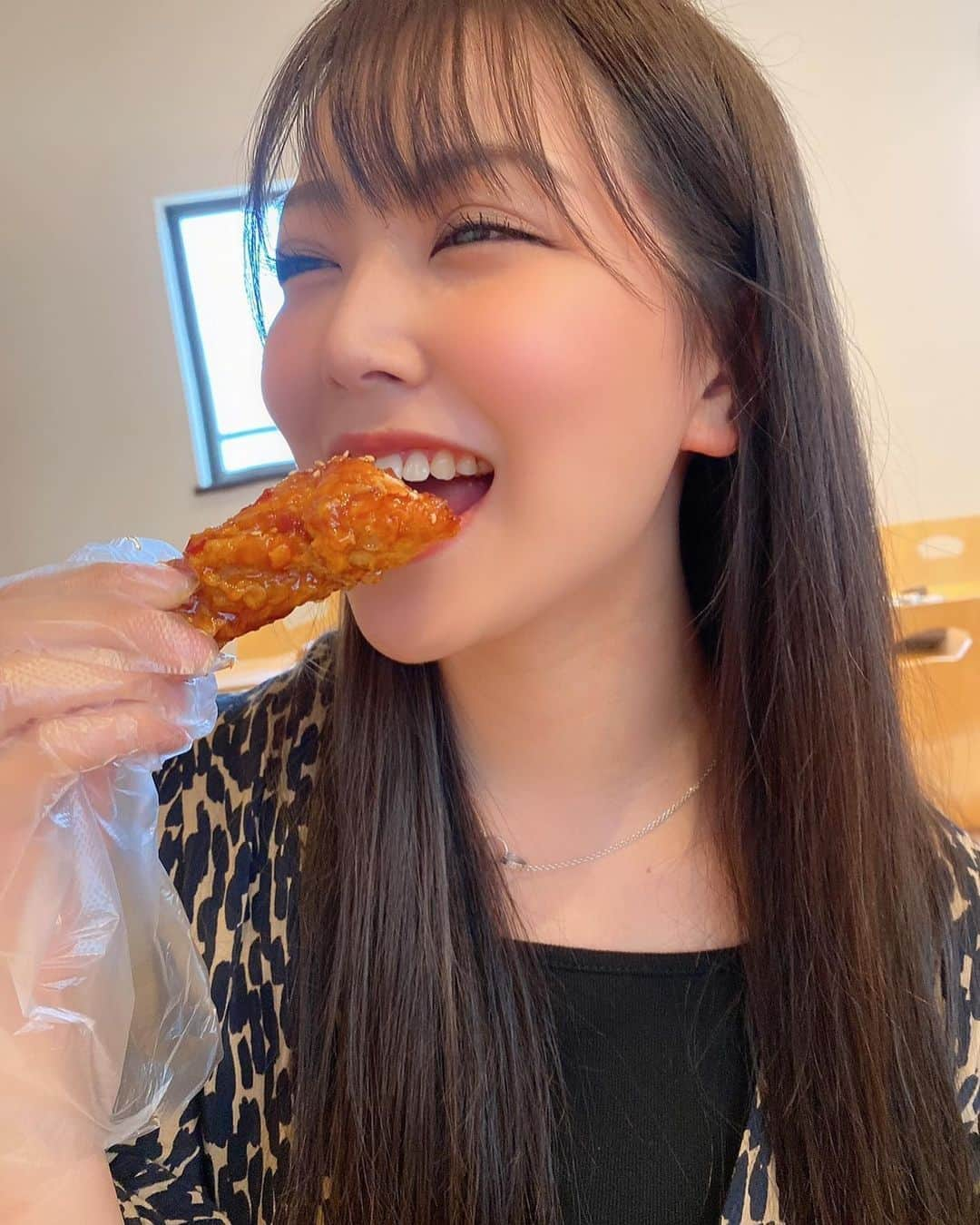 白間美瑠さんのインスタグラム写真 - (白間美瑠Instagram)「ずっと食べたかった、、タッカンマリ🐔美味しかったなぁ❤️❤️ #タッカンマリ　#タットリタン　#ヤンニョムチキン　#コッキオ」9月9日 19時00分 - shiro36run