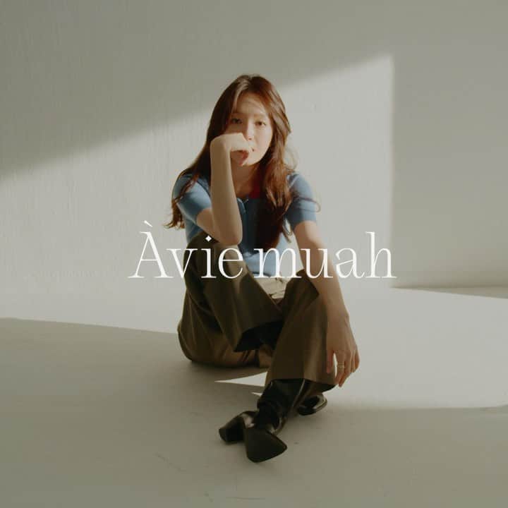 カン・ミンギョン のインスタグラム：「Àvie muah, Pre-Fall Collection Sep 13 (Sun), 1pm. PRE-ORDER OPEN www.aviemuah.com」