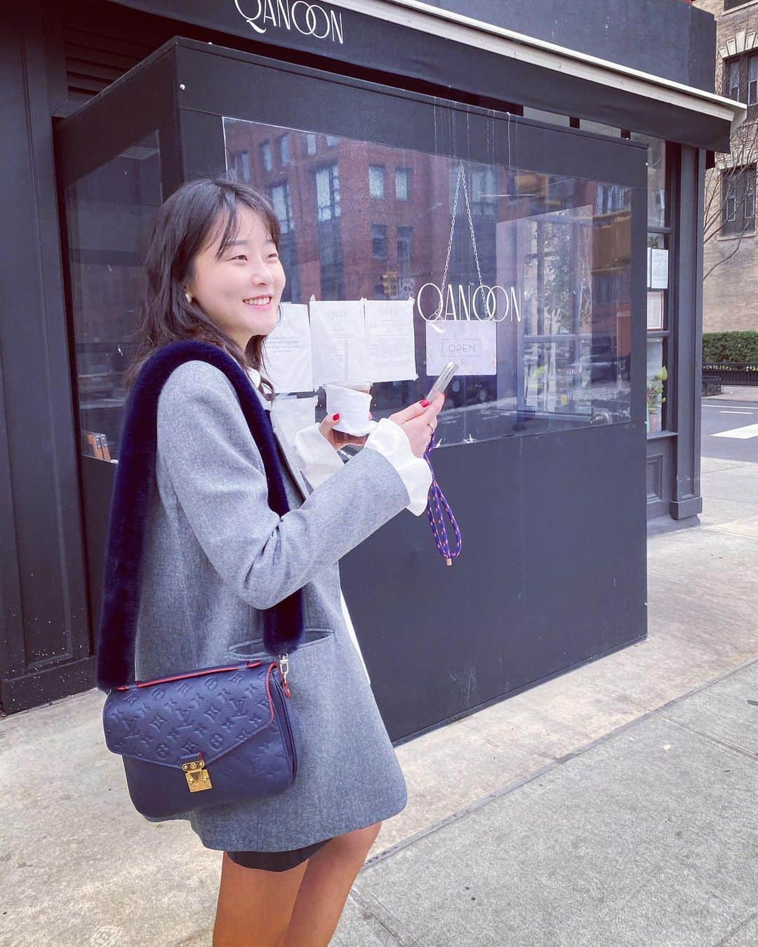 ヒョニ・カンさんのインスタグラム写真 - (ヒョニ・カンInstagram)「추억⭐️ #latepost NYC」9月9日 19時10分 - hyoni_kang