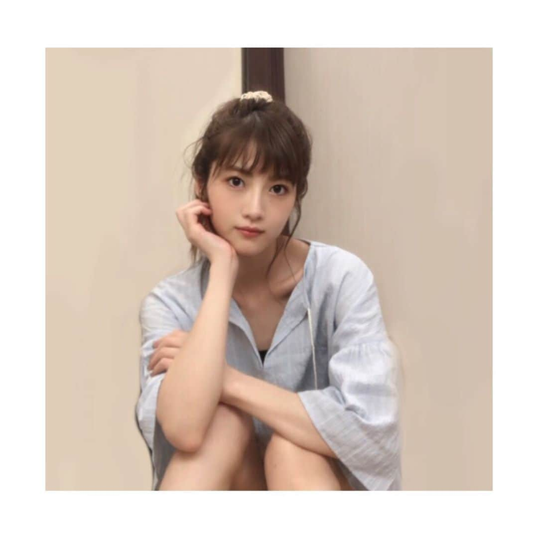 若月佑美さんのインスタグラム写真 - (若月佑美Instagram)「. そういえば、 #私の家政夫ナギサさん 特別編の #天馬あかり ちゃんは ルームウェアでした。 改めてありがとうございました。 . #実は #ハイキュー  #グッズがいっぱいのお部屋でした」9月9日 19時20分 - yumi_wakatsuki_official