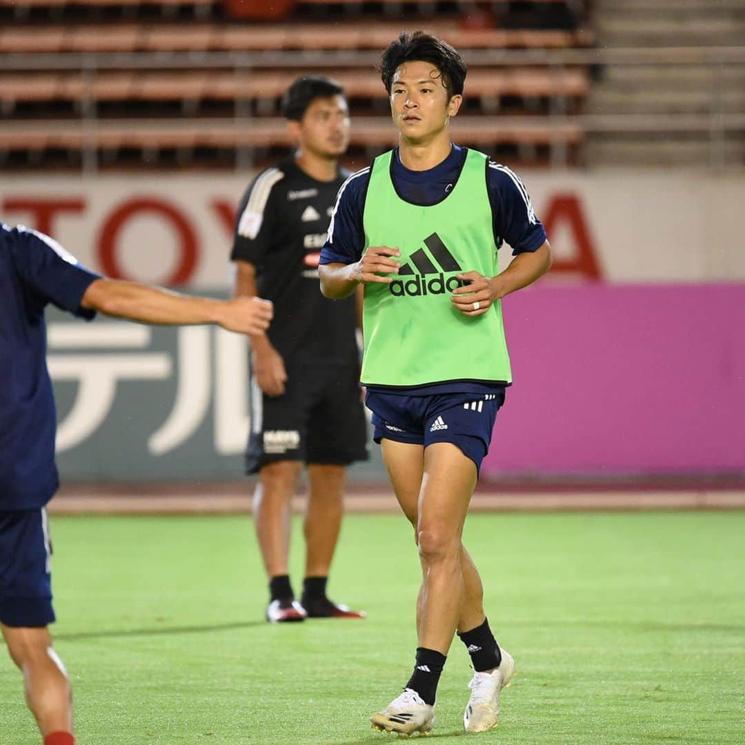 横浜F・マリノスさんのインスタグラム写真 - (横浜F・マリノスInstagram)「WARMED UP AND READY TO GO!!!  #fmarinos #Jリーグ #トリコロールの絆いまこそ強く」9月9日 19時28分 - yokohamaf.marinos