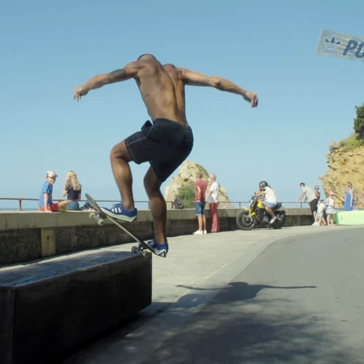adidas Skateboardingのインスタグラム：「PUIG 👀 • #adidasSkateboarding #LucasPuig #LaMarqueAux3Bandes 🎥 @torstenfrank」