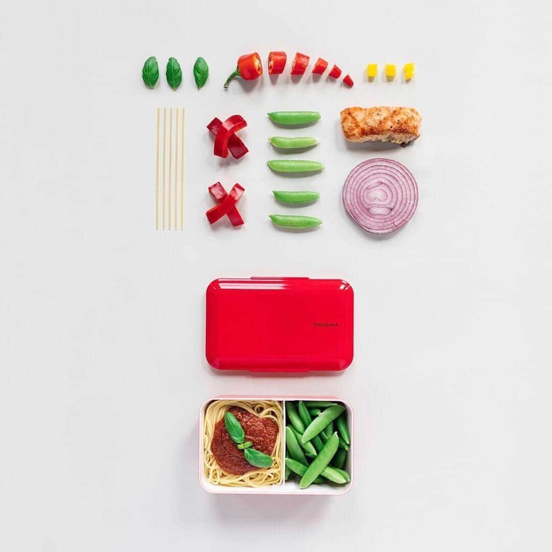 TAKENAKA BENTO BOXのインスタグラム：「We are feeling playful!⁠ .⁠ Want your own Bento #red set? ⁠ Shop our red collection - link in Bio⁠ .⁠ Thank you @kolotopdrawer for such a beautiful meal prep.⁠」