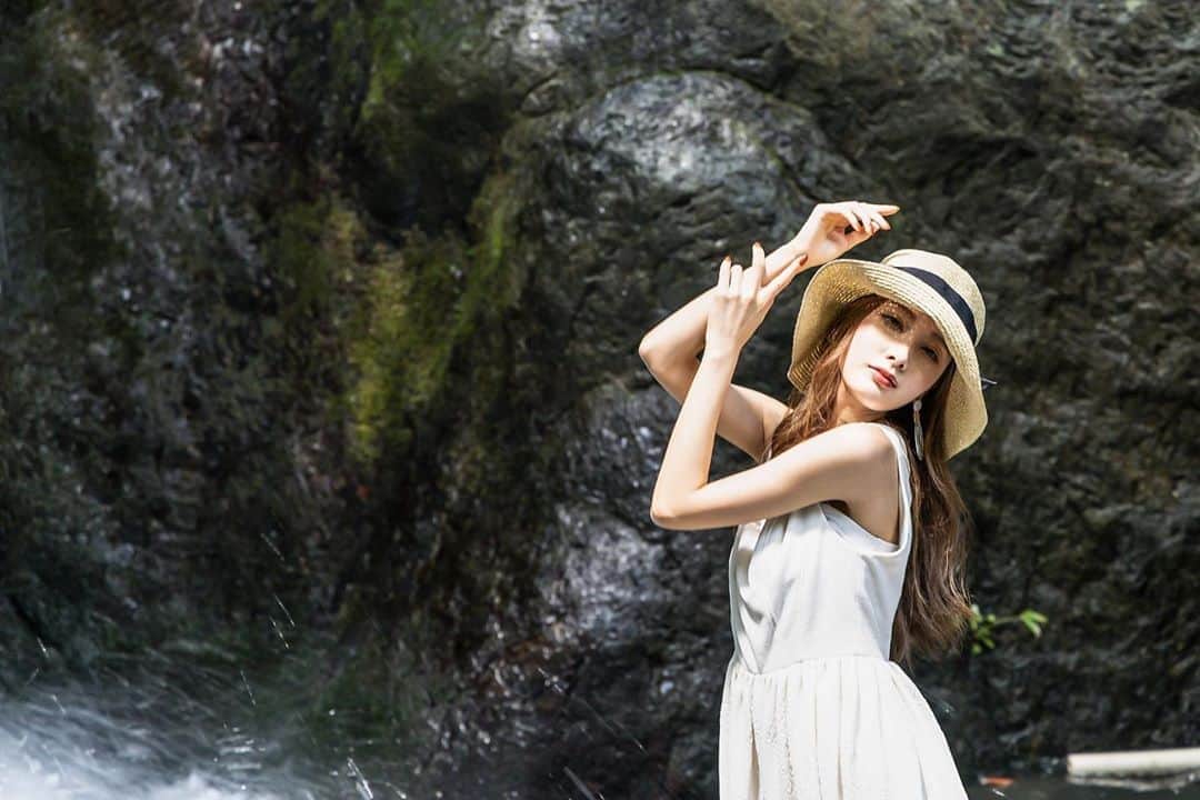 のインスタグラム：「. 今日もあちちでしたね〜🌞 #美マージュ #撮影会 #奥多摩」