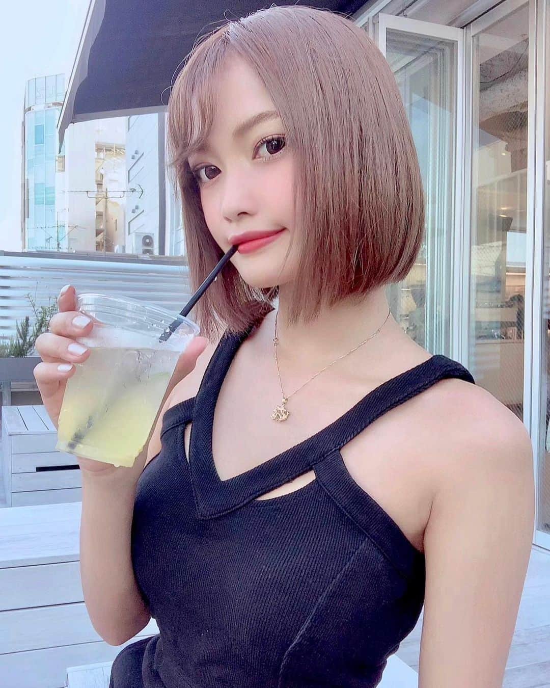 中原鈴奈さんのインスタグラム写真 - (中原鈴奈Instagram)「テラス席でのんびりできた〜☀️ ・ ・ ・ #自由が丘 #自由が丘カフェ#東京カフェ #カフェ #カフェ巡り #レモネード #テラス席 #jiyugaoka #tokyo #lemonade  #lunch #chill #chillout #instagood #instafood #instalike #follwme」9月9日 21時23分 - rinrin1228_