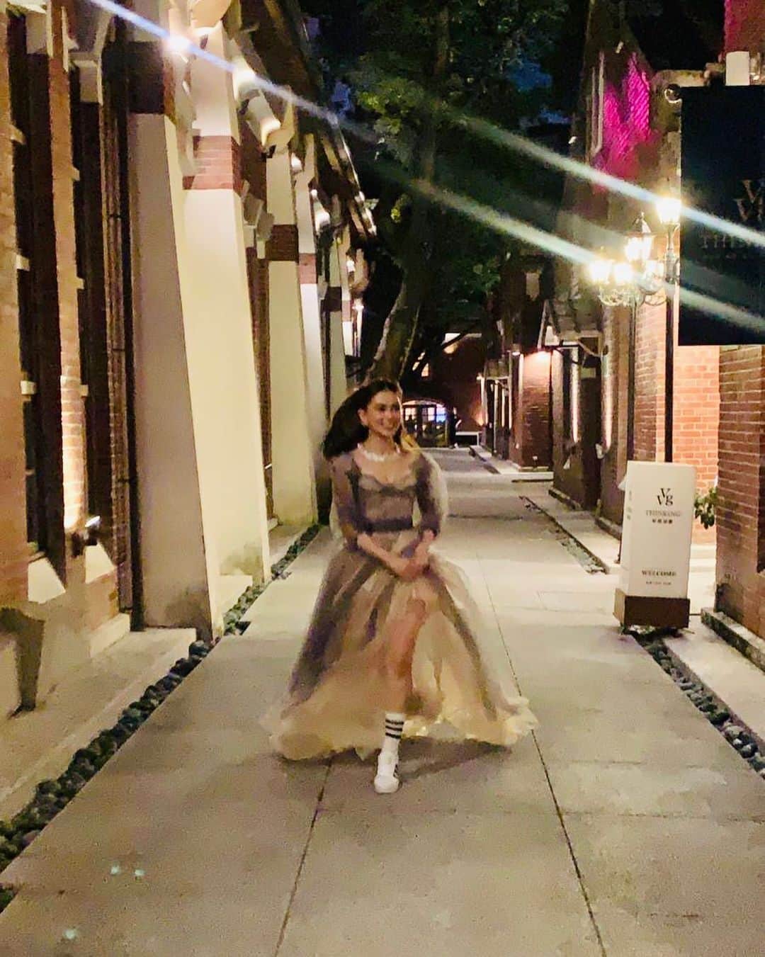 ハンナ・クインリヴァンのインスタグラム：「What a great night💕 @boucheron」