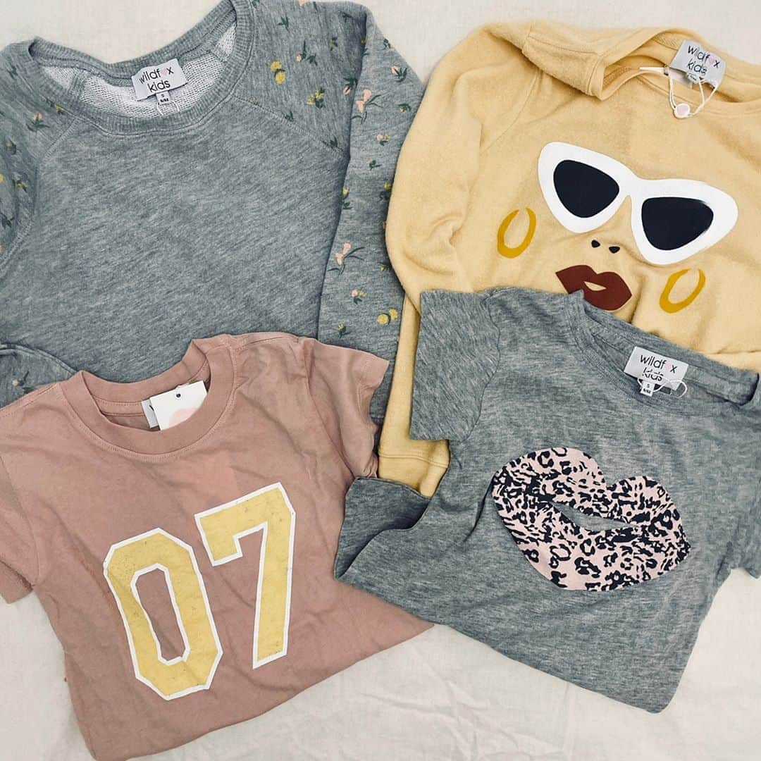 ワイルドフォックスクチュールさんのインスタグラム写真 - (ワイルドフォックスクチュールInstagram)「Cute clothes for the bb's! #wildfoxlittles ⁠」9月9日 22時01分 - wildfoxcouture