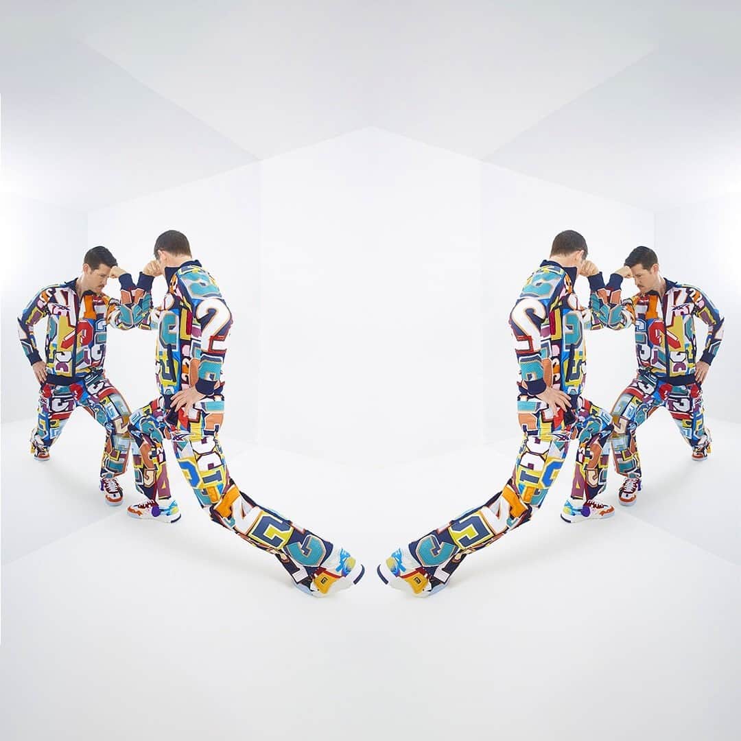 のインスタグラム：「Onitsuka Tiger AW20 collection directed by @andrea_pompilio, features items made in collaboration with NYC-based artist @briankennny. Pop culture is expressed through exciting patchwork and color-blocked pieces, to give a playful touch to the urban sporty style.  Available from September 10 at the following stores. U.S. - NYC Lafayette Street and online.  Japan - Omotesando and select stores and online. #OnitsukaTiger #AW20」