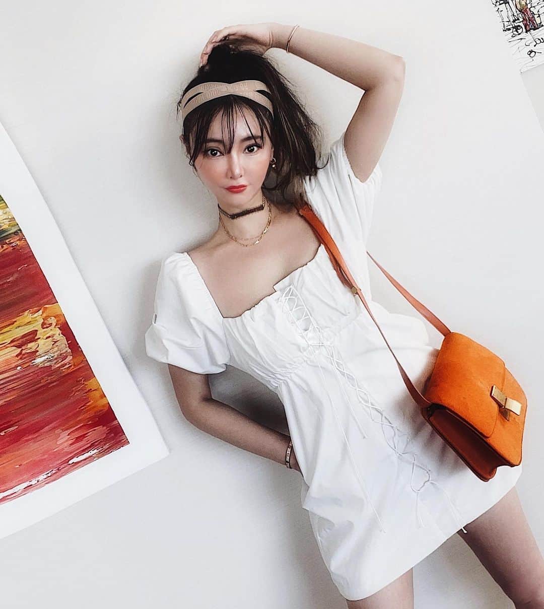 クリスティン・ウェイのインスタグラム：「My favorite one-piece for this season @valmuer_official  #valmuer #cwfashion  #fashiongram #christinewei #cwfashion #クリスティンウェイ」