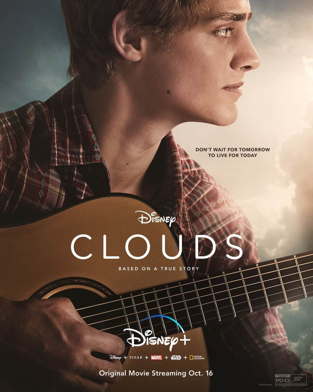 Disneyさんのインスタグラム写真 - (DisneyInstagram)「One song inspired the world. Clouds, an Original Movie based on the true story of Zach Sobiech, starts streaming October 16 only on #DisneyPlus. #CloudsMovie」9月10日 9時00分 - disney