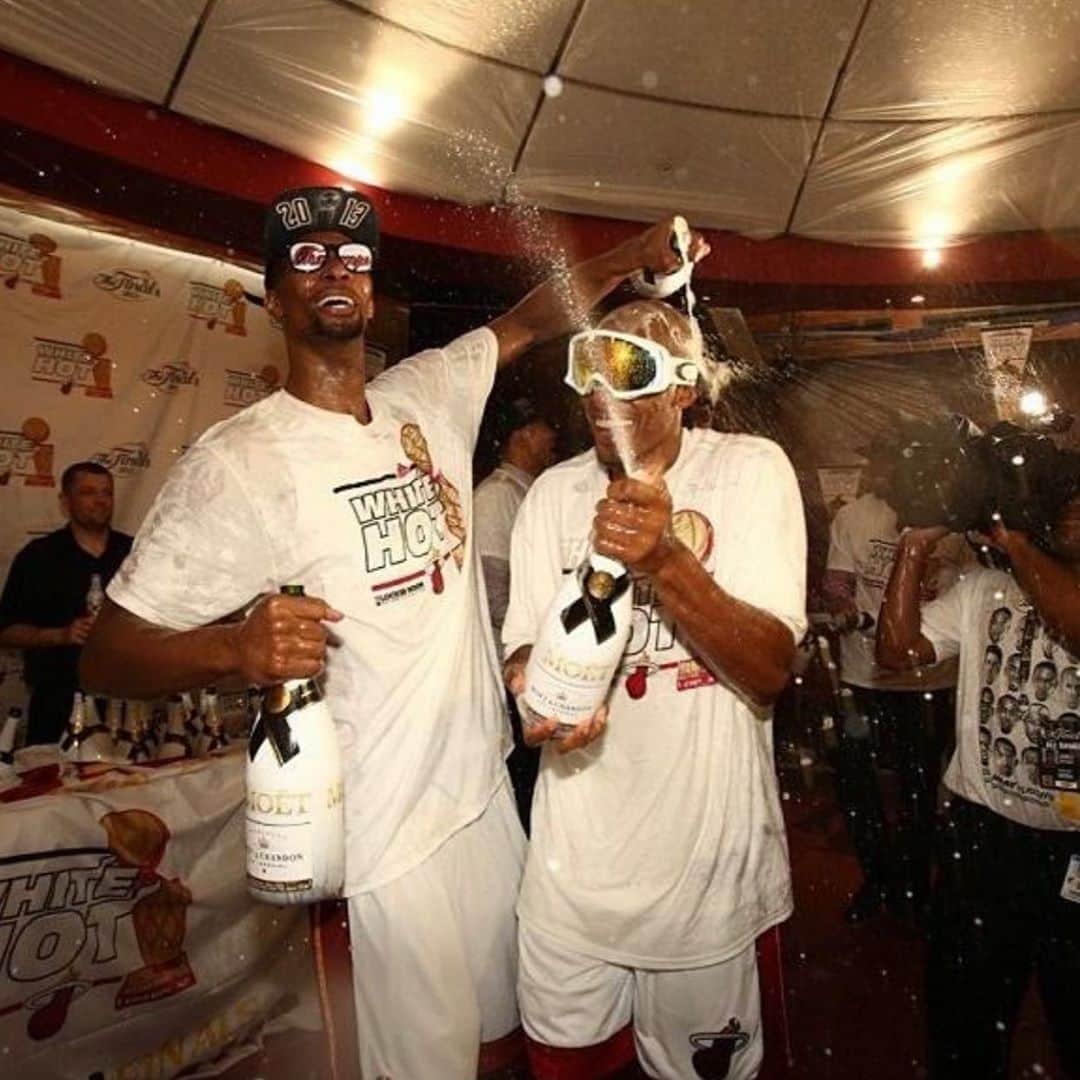 クリス・ボッシュさんのインスタグラム写真 - (クリス・ボッシュInstagram)「After watching the @miamiheat make it to the ECF last night, it got me thinking about the last time 305 brought home the title, Game 7 of the 2013 NBA Finals.   —The Last Chip 🗞, Game 7 (link in bio)  Can you imagine going from the best play of your career in Game Six to scoring zero points in Game Seven? Well, I don’t have to imagine it. Neither does Ray Allen. Because after our historic victory, we went cold. Ice cold. Tundra cold. March of the Penguins cold.   But when I realized I wasn’t gonna get a bucket, I remembered a lesson Sam Mitchell taught me: Even when you’re not getting your points in, you have to contribute.  I truly can’t express quite how wiped out we felt  by the end of the series. It was like my body instantly remembered how many games I’d just forced it to play. Even though Game Six was our big comeback, I’d say Seven was even more grueling.   I remember the kids swarming me, asking to be lifted as the team took the stage to get our trophy. My son was barely one—he’d just started walking—but he could tell this was something he wanted to be a part of. Around then, the relief became euphoria, and it didn’t go away.  Everyone always asks about the afterparty. TBH, the only substantial thing I have for ya’ll is Bron, D and I were at a packed table section at Story and Drake was there hanging out too. That’s about all I got.  After the afterparty, D and I hung out at my place, shooting the shit until the sun rose. D noticed a prized possession of mine on the wall: a signed lithograph of greats. And I thought about everyone who came before us, from Jordan to Kareem to Russell, who paved the way.   We’d done it again—no one could deny it, and we certainly weren’t going to forget it. But we were sure as hell going to come back just as hard the next year. Because, I’ll be real with you: You never think it’s going to be The Last Chip.」9月10日 9時12分 - chrisbosh