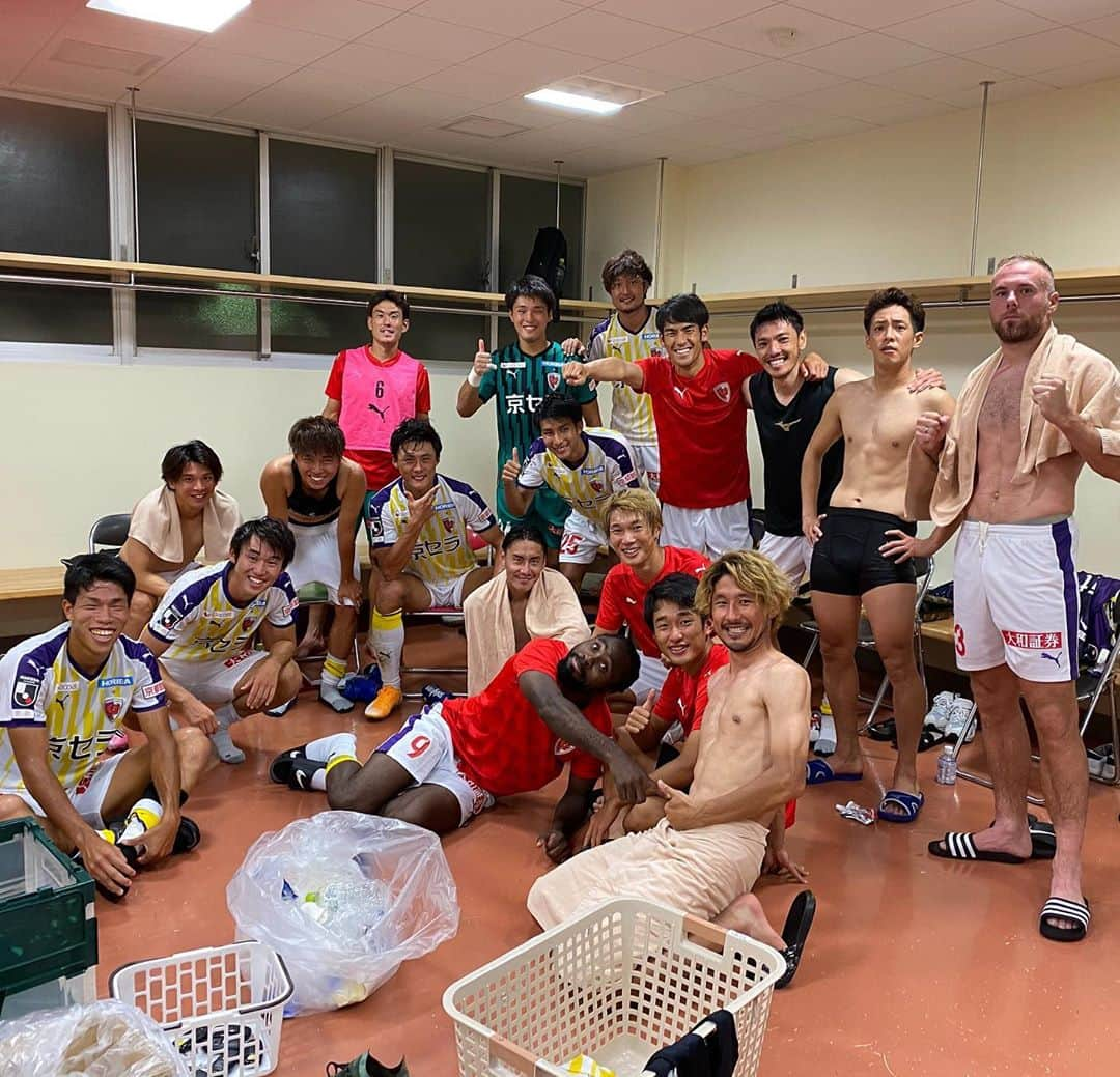 李忠成さんのインスタグラム写真 - (李忠成Instagram)「We got 3 points🏟 #京都サンガF.C. #ザスパ草津群馬　#away」9月10日 9時12分 - tadanarilee_official