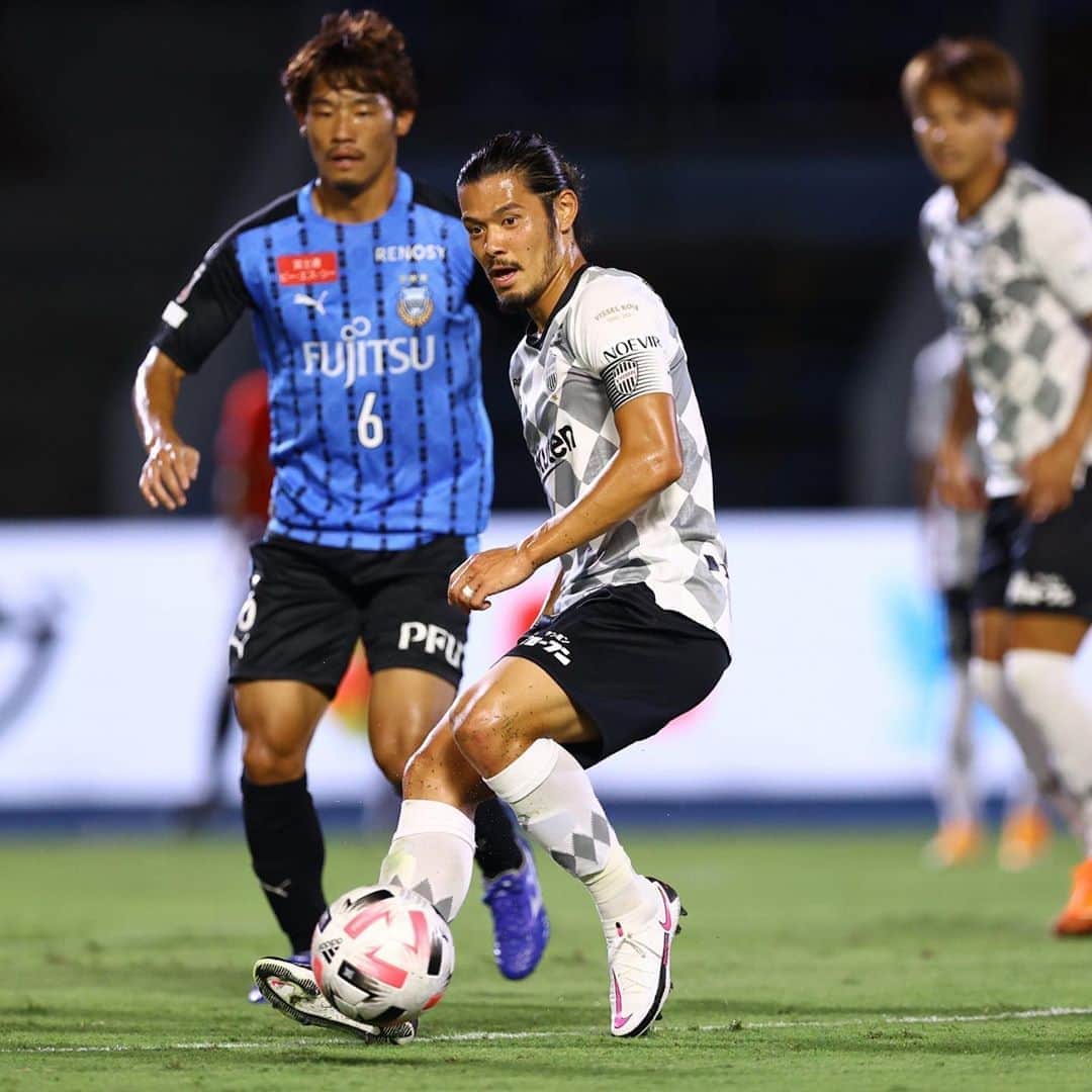 のインスタグラム：「[MATCH PHOTOS] KAWASAKI FRONTALE vs. VISSEL KOBE  #vissel #visselkobe #ヴィッセル #ヴィッセル神戸 #Kobe #神戸 #WeAreKobe #KobeForeverForward #一致団結 #JLeague #Jリーグ #DAZN」