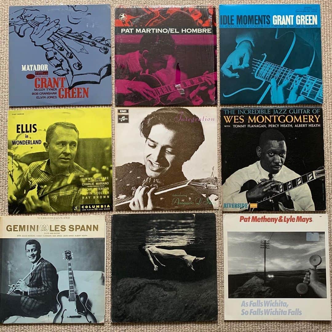 のインスタグラム：「Client Manager, and jazz aficionado @johnnyaallen has added the latest additions to the Huntsman Jazz playlist. "This week, I have included the mellow sounds of beautiful jazz guitar featuring some of the best exponents of the art". Enjoy now on Spotify, via Instagram stories or link in bio and tell us your favourite tracks  #HuntsmanJazz #Jazz #huntsmansavilerow #huntsmannewyork #savilerow #spotify #jazzmusic」