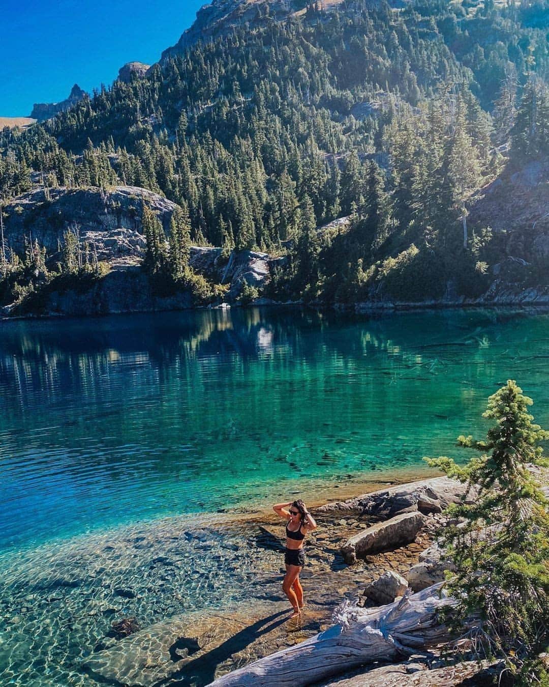 デルタ航空のインスタグラム：「There's no better feeling than having travel plans to look forward to... well, besides actually being there.  Photo: @tiarevincent, Silver Medallion Member」