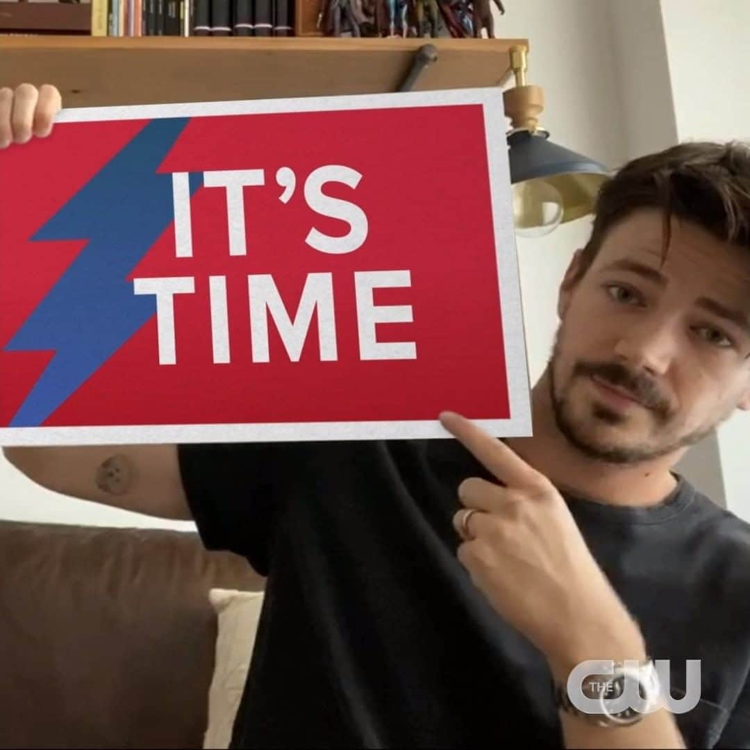 The Flashのインスタグラム：「Voting is your superpower! Register to vote now: vote.org #CWVoterReady #VoteDotOrg #VoteReady」