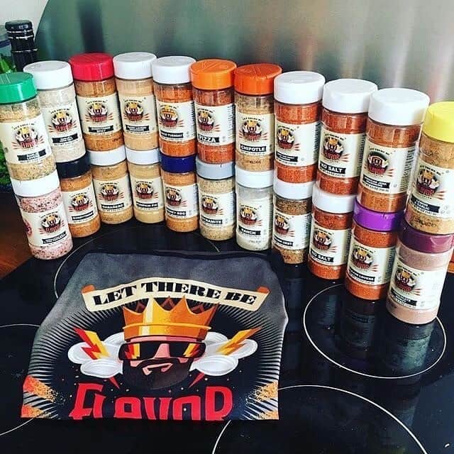 Flavorgod Seasoningsさんのインスタグラム写真 - (Flavorgod SeasoningsInstagram)「Comment how many bottles you have!!⁠ -⁠ 📷: @postedprotein⁠ -⁠ Add delicious flavors to any meal!⬇⁠ Click the link in my bio @flavorgod⁠ ✅www.flavorgod.com⁠ -⁠ Flavor God Seasonings are:⁠ ✅ZERO CALORIES PER SERVING⁠ ✅MADE FRESH⁠ ✅MADE LOCALLY IN US⁠ ✅FREE GIFTS AT CHECKOUT⁠ ✅GLUTEN FREE⁠ ✅#PALEO & #KETO FRIENDLY⁠ -⁠ #food #foodie #flavorgod #seasonings #glutenfree #mealprep #seasonings #breakfast #lunch #dinner #yummy #delicious #foodporn」9月10日 3時01分 - flavorgod