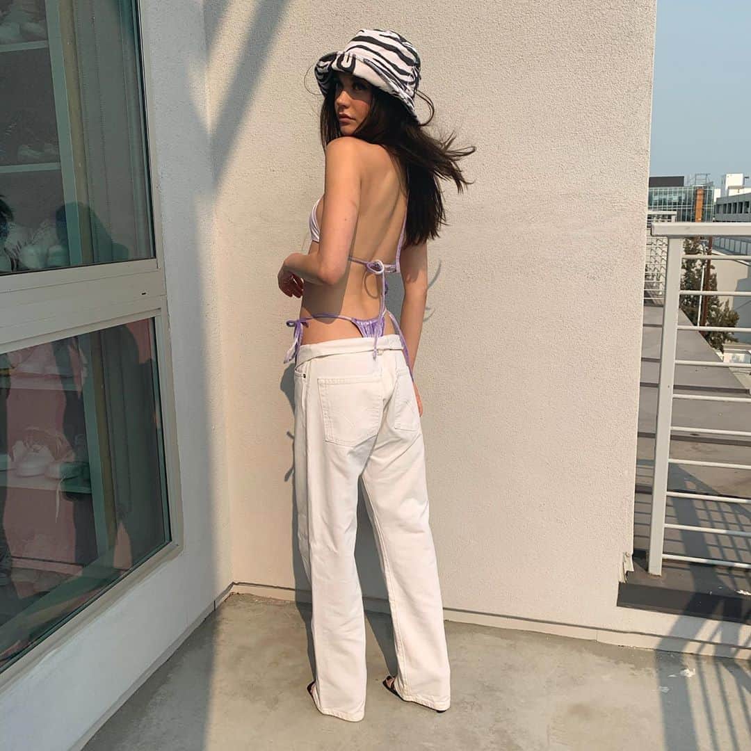 のインスタグラム：「pose」