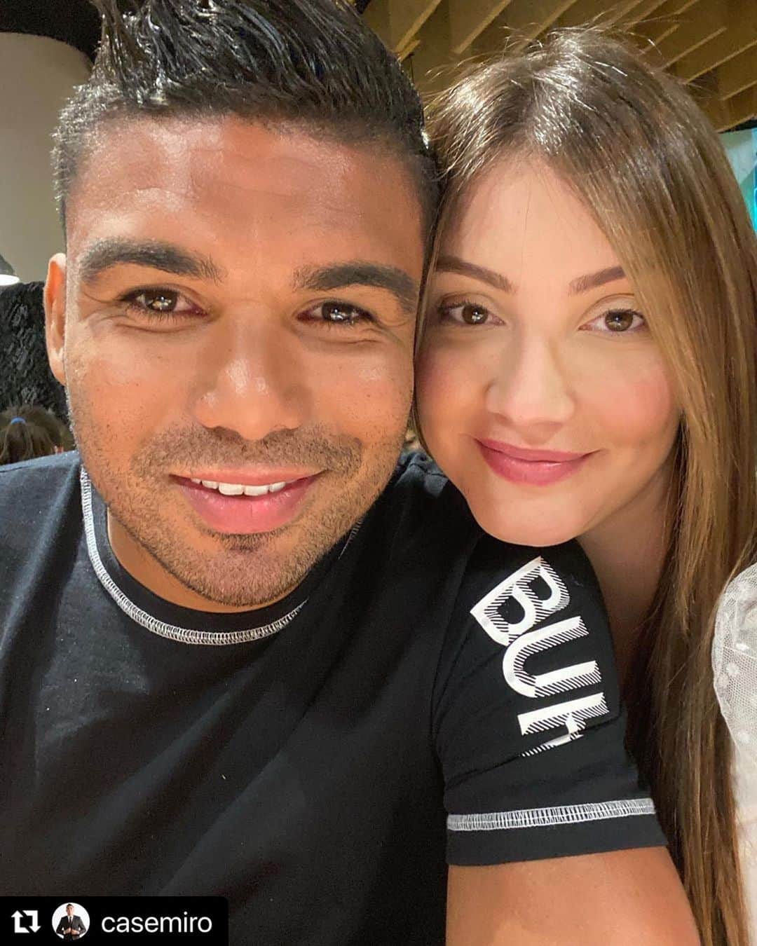 アナ・マリア・カゼミーロのインスタグラム：「Te Amo Meu Amor❤️ @casemiro #Repost @casemiro with @make_repost ・・・ ❤️ @annamarianacasemiro ❤️」